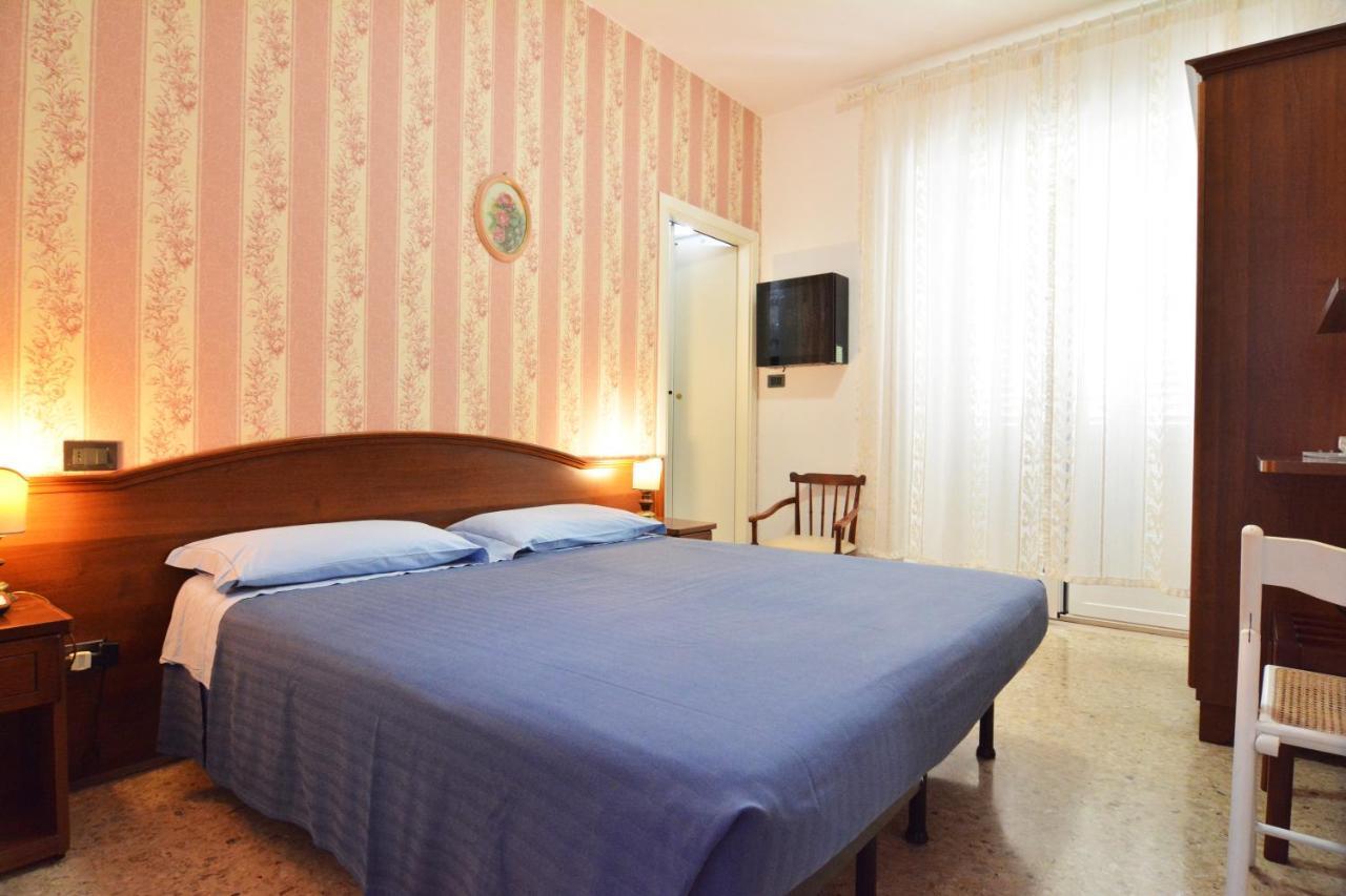Hotel Galassi ヌマーナ エクステリア 写真